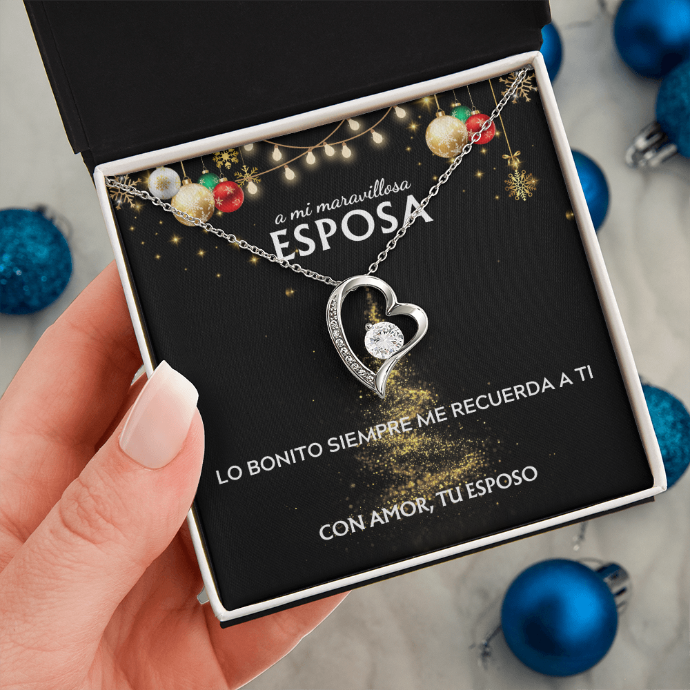 Mi maravillosa esposa... con amor, tu esposo. Tarjeta navideña con collar Forever Love.
